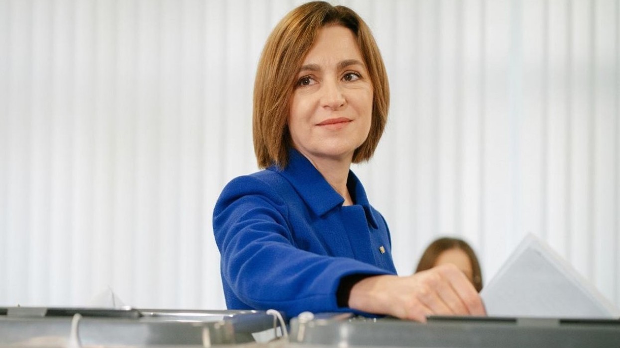 Presidentja e Moldavisë, Maia Sandu, thotë se do të votonte për t'u bashkuar me Rumaninë