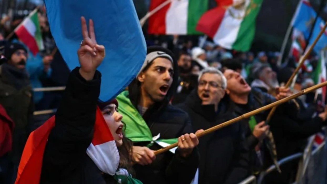 SHBA, thirrje amerikanëve: Largohuni nga Irani tani!