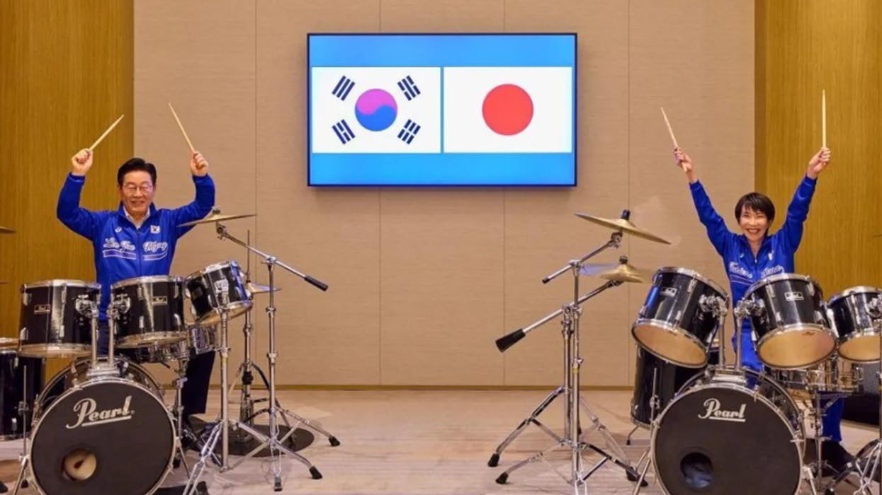 Dueti i baterive midis udhëheqësve të Japonisë dhe Koresë së Jugut përmbyll bisedimet e samitit