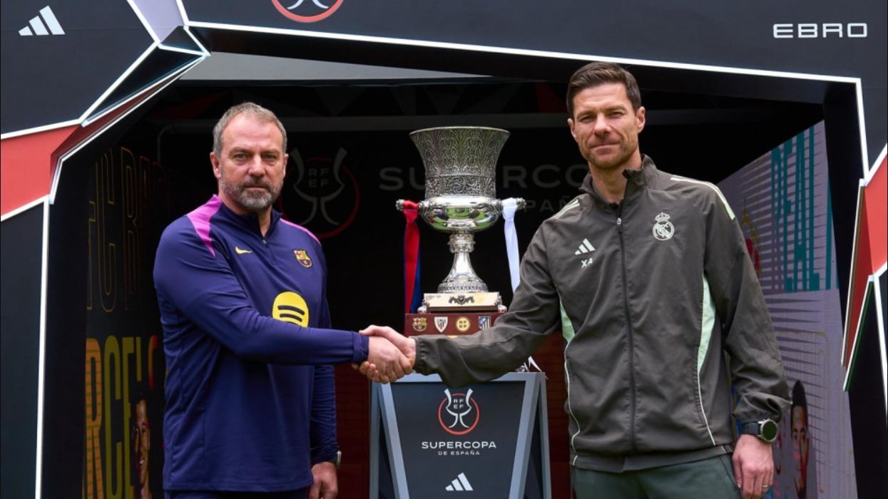 “Është një trajner i shkëlqyer dhe ka një të ardhme të ndritur”, Flick reagon ndaj shkarkimit të Alonsos