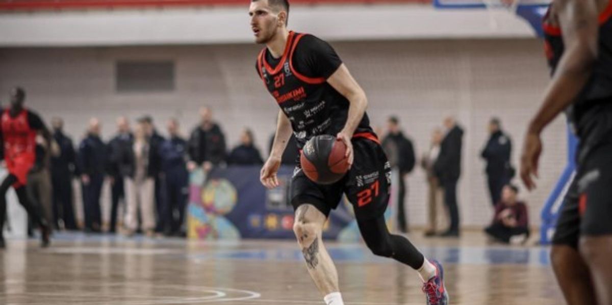 Bashkimi triumfon në Gjakovë ndaj Vëllaznimit Bashkimi triumfon në Gjakovë ndaj Vëllaznimit