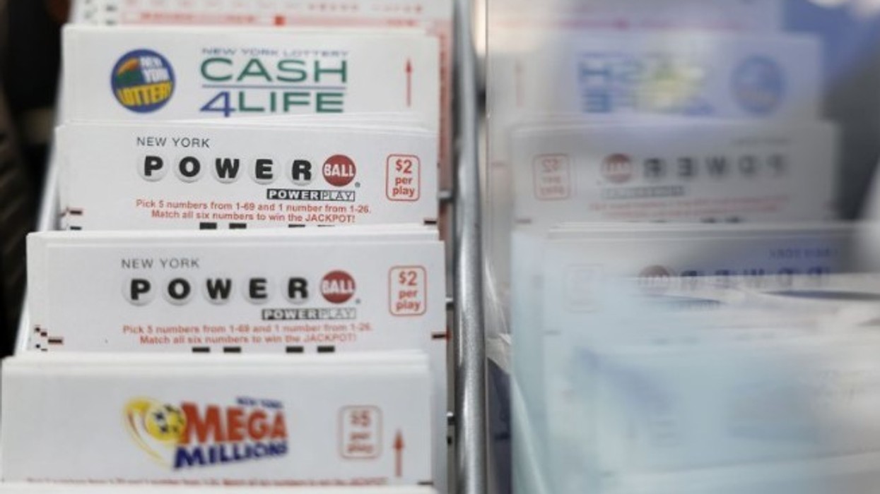 Mbi 1800 fitues të lotarisë kishin luajtur numrat 1‑3‑1‑3 në Karolinën e Veriut - do t'i ndajnë 1.7 milion dollarë