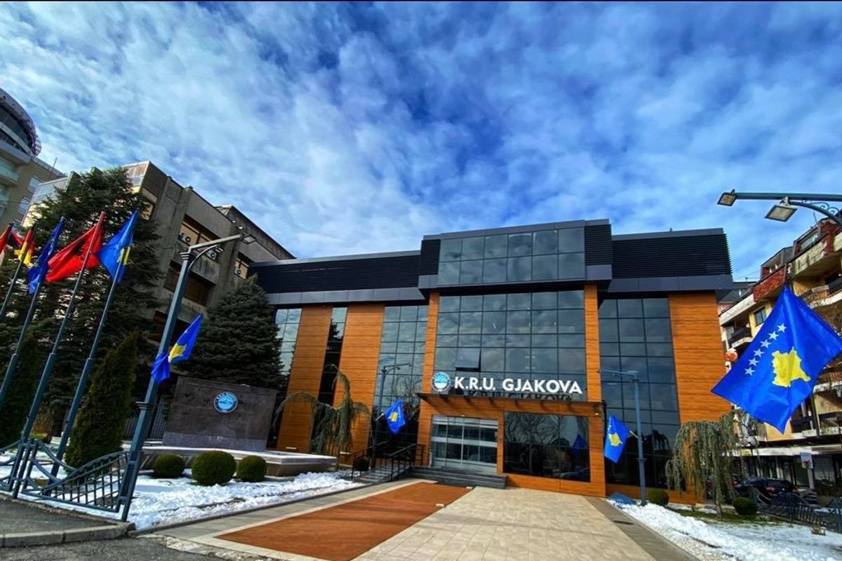 KRU Gjakova apelon për pagesën e obligimeve për ujin e shpenzuar KRU Gjakova apelon për pagesën e obligimeve për ujin e shpenzuar