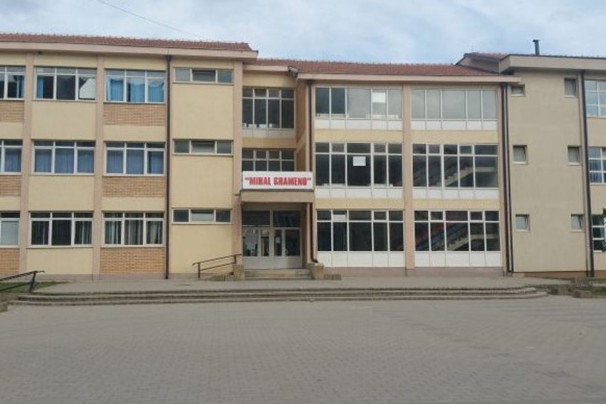 Të hënën nis gjysmëvjetori i dytë në Komunën e Fushë Kosovës Të hënën nis gjysmëvjetori i dytë në Komunën e Fushë Kosovës