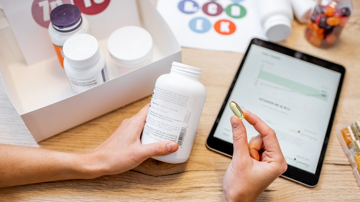 A po i merrni vitaminat B6, E dhe C pa këshillë mjeku? Ja kur “ndihma” mund të kthehet në problem A po i merrni vitaminat B6, E dhe C pa këshillë mjeku? Ja kur “ndihma” mund të kthehet në problem
