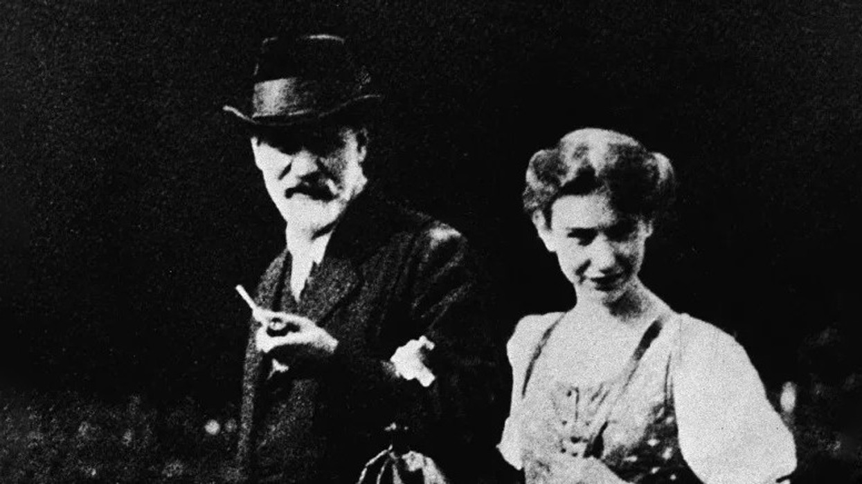 4 këshillat e Frojdit për gratë: Pse nuk gjeni njeriun e duhur, pse ngecni, pse vetëbesimi ju tradhton dhe a po ecni përpara