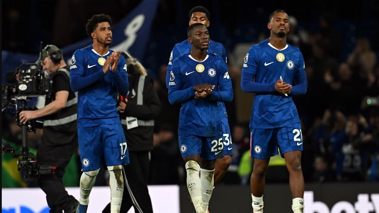Chelsea në bisedime për transferimin e mbrojtësit francez për 50 milionë funte Chelsea në bisedime për transferimin e mbrojtësit francez për 50 milionë funte