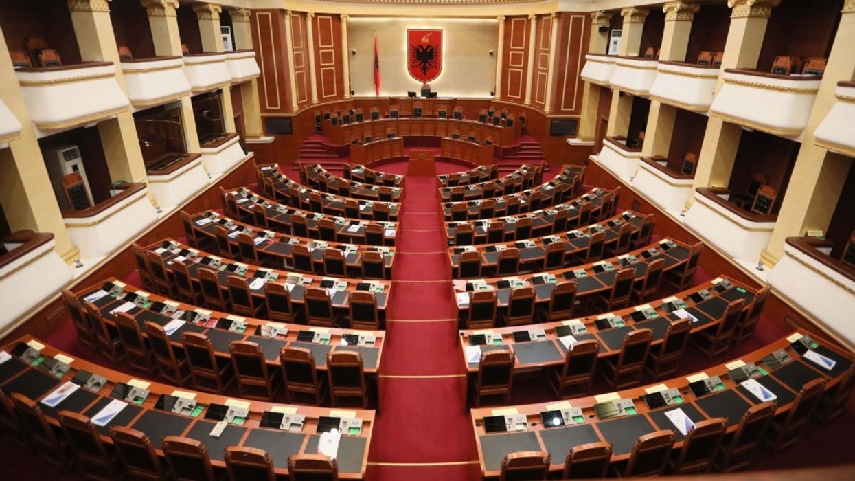 E hëna e sesionit të ri parlamentar, çfarë pritet sot në Kuvendin e Shqipërisë?