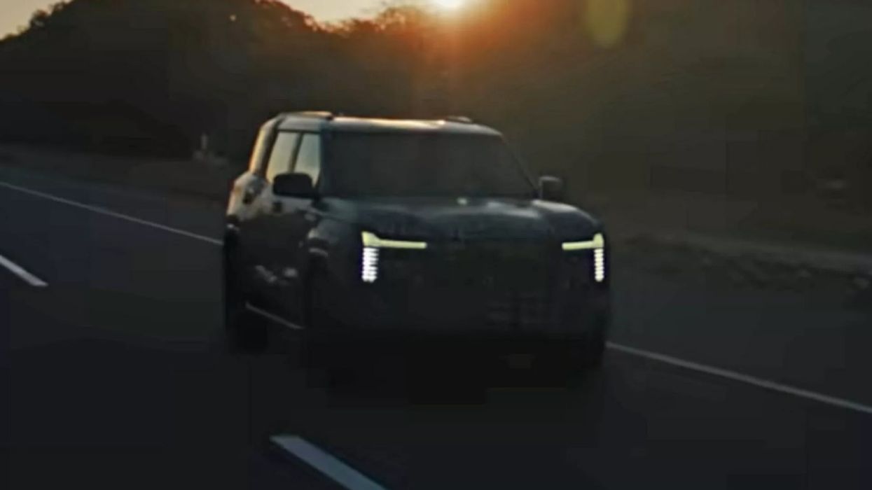 Shefi i Mitsubishi konfirmon një SUV të vitit 2026 - që pritet të duket si një Pajero i ri Shefi i Mitsubishi konfirmon një SUV të vitit 2026 - që pritet të duket si një Pajero i ri