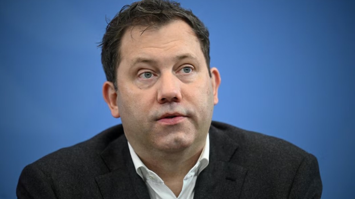 Gjermania dhe Franca 'nuk do të shantazhohen' me kërcënimin e tarifave të SHBA-së, thonë ministrat e Financave