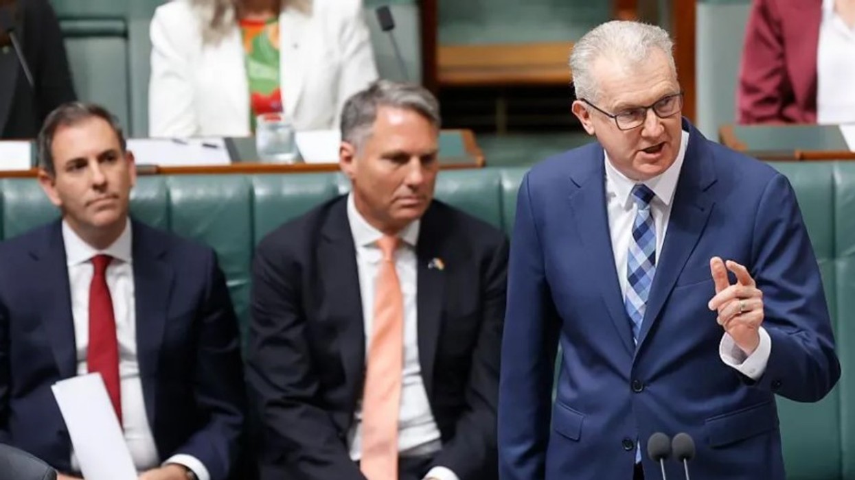 Parlamenti australian voton për kontroll më të rreptë të armëve pas të shtënave në Sidnei