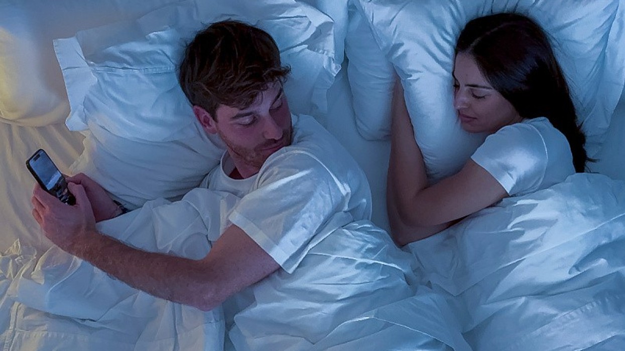 Si ta kuptoni nëse partneri juaj po ju tradhton? Kushtojini vëmendje këtyre ndryshimeve në sjellje