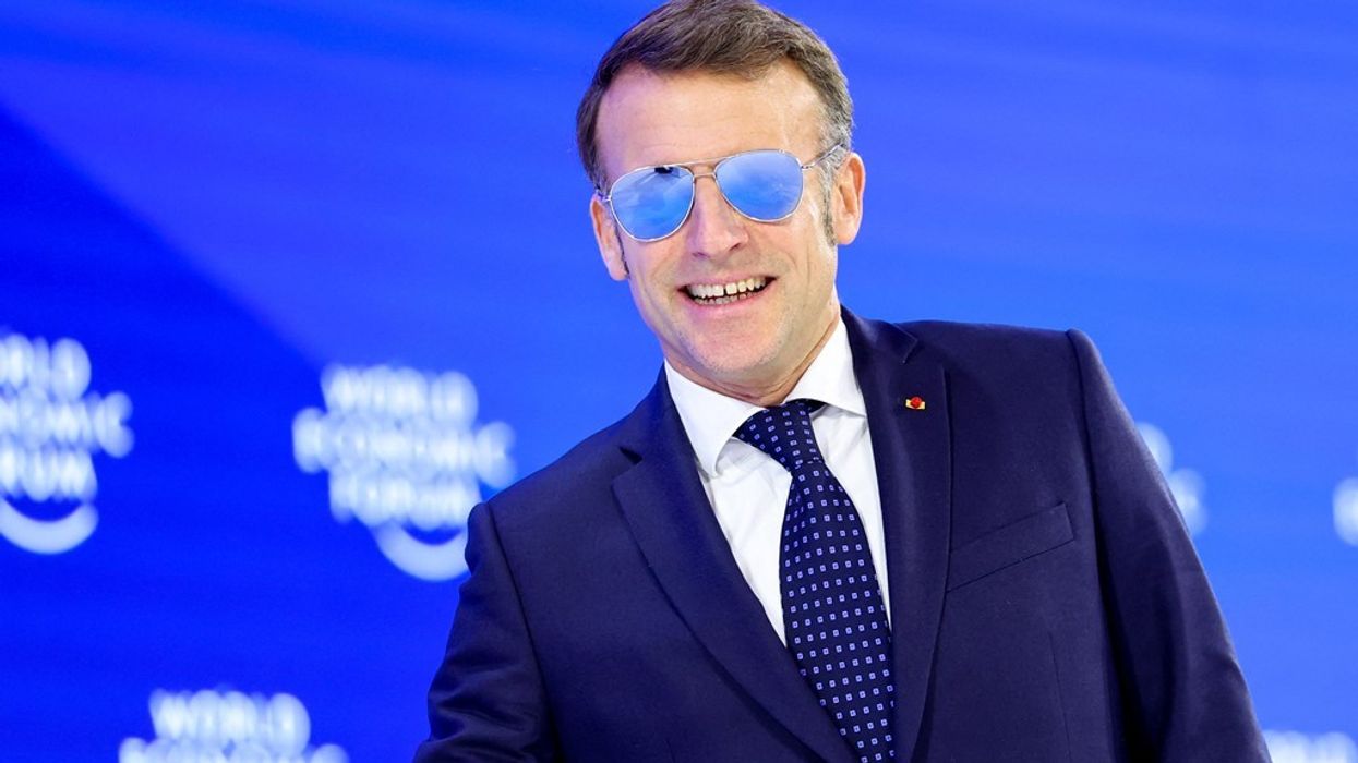 Macron: Trump 'synon hapur ta dobësojë dhe nënshtrojë' Evropën Macron: Trump 'synon hapur ta dobësojë dhe nënshtrojë' Evropën