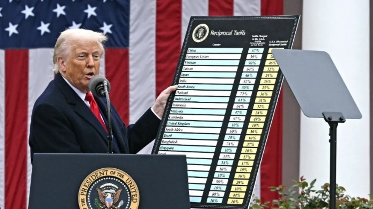 SHBA-ja rrezikon të kthejë qindra miliarda dollarë nga tarifat doganore