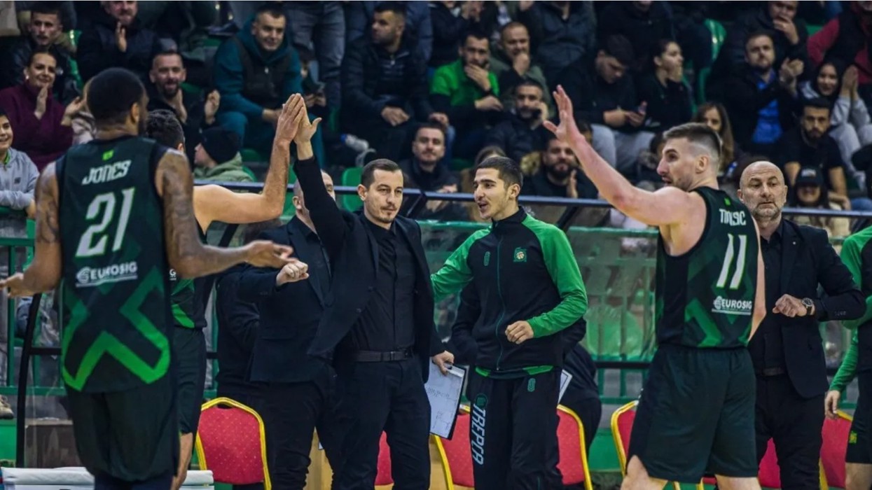 Trepça dhe Bora kalojnë në gjysmëfinale