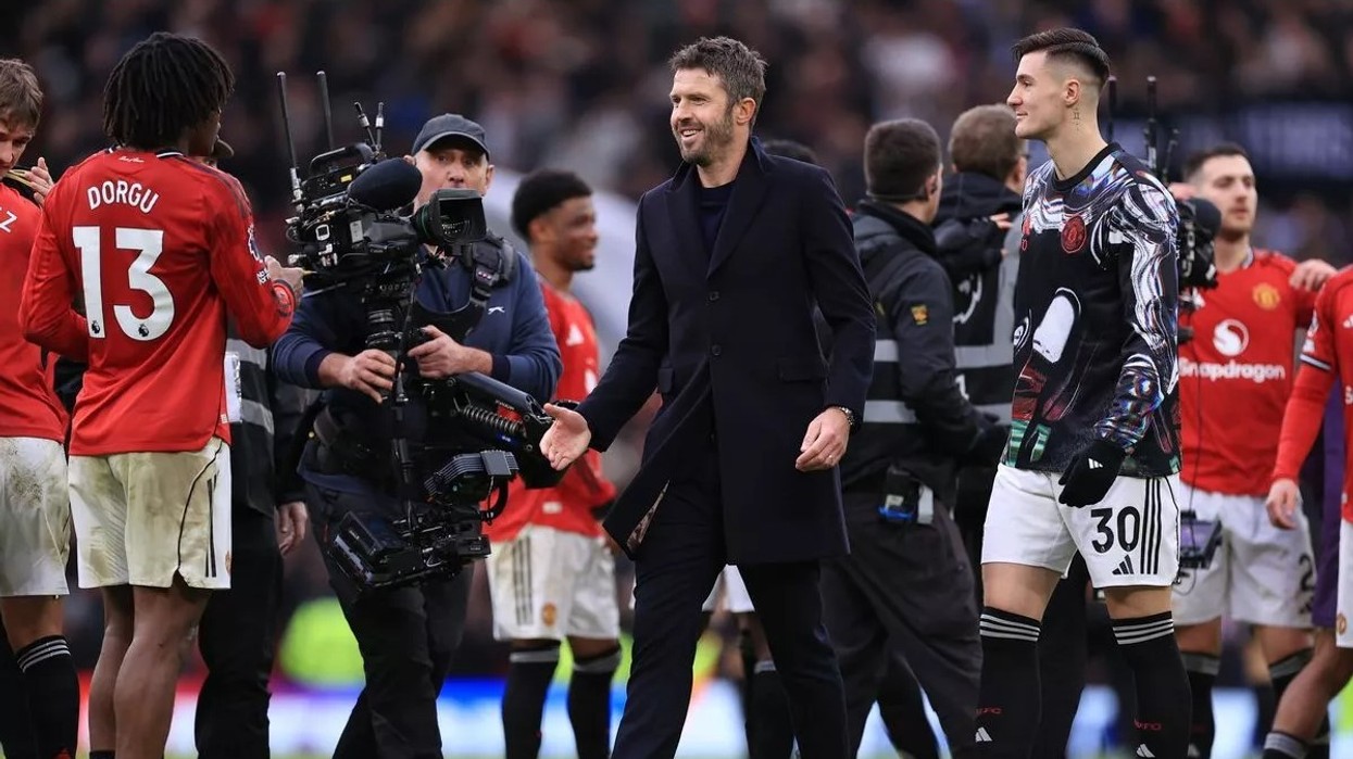 Carrick e bllokon largimin e tre futbollistëve: Përqendrohuni në Old Traford