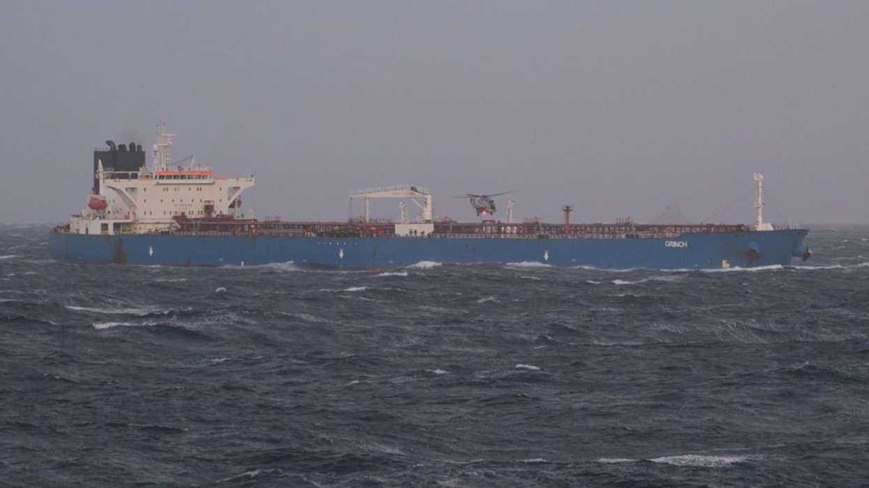 Franca ndalon cisternën ruse të sanksionuar pas informacionit të inteligjencës britanike