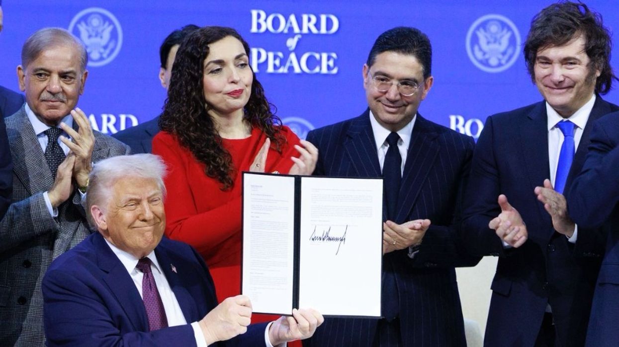 Çka thuhet në dokumentin e Bordit të Paqes që e nënshkroi edhe Osmani në emër të Kosovës? Çka thuhet në dokumentin e Bordit të Paqes që e nënshkroi edhe Osmani në emër të Kosovës?