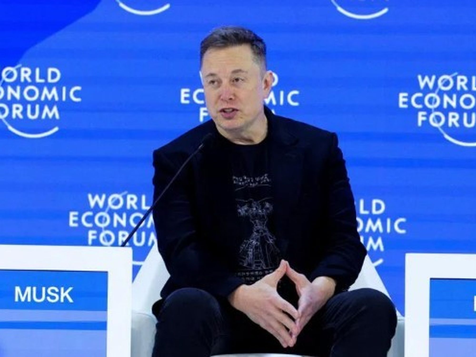 Musk ironizon duke folur për jashtëtokësorët: Unë jam alien Musk ironizon duke folur për jashtëtokësorët: Unë jam alien
