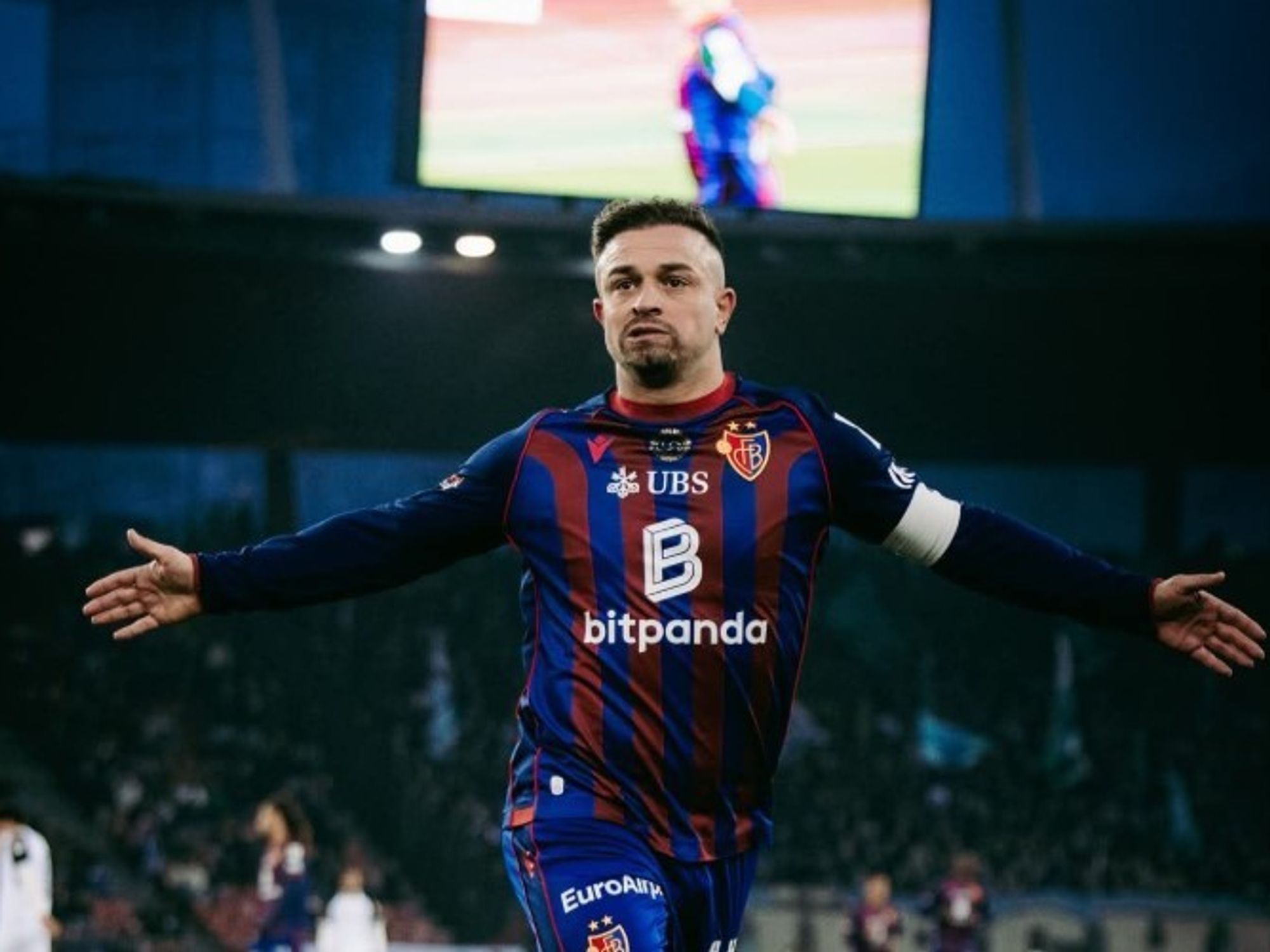 Paraqitje magjike e Xherdan Shaqirit në Zvicër: Het-trik dhe asist për ta mposhtur Zurichun Paraqitje magjike e Xherdan Shaqirit në Zvicër: Het-trik dhe asist për ta mposhtur Zurichun