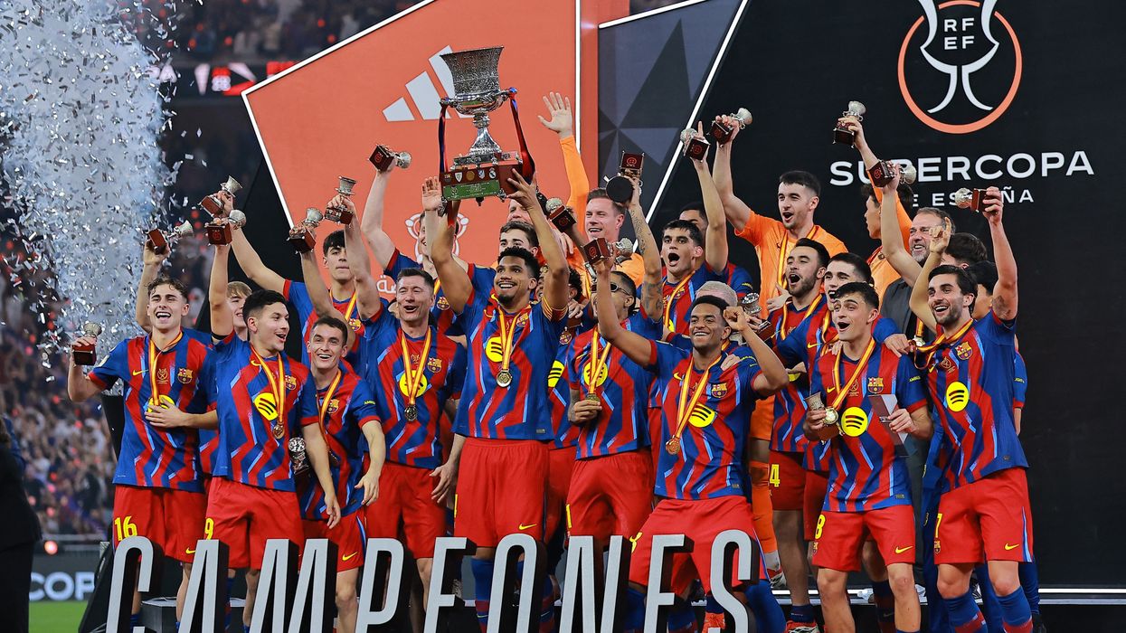 Barcelona emëron kapitenin e ri pas largimit të Marc-Andre ter Stegen Barcelona emëron kapitenin e ri pas largimit të Marc-Andre ter Stegen