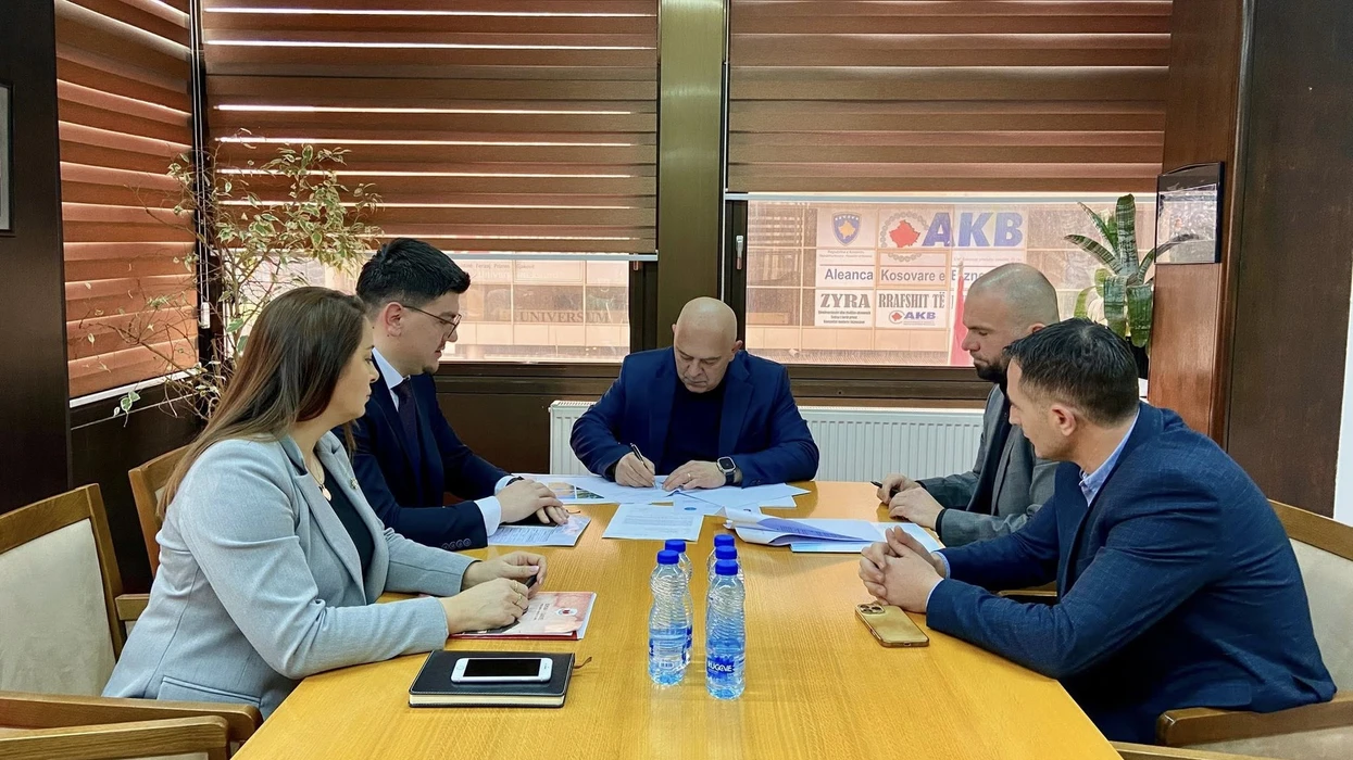 Gjakova forcon mbështetjen për familjet në nevojë, nënshkruhet marrëveshje me Shoqatën “Bereqeti”