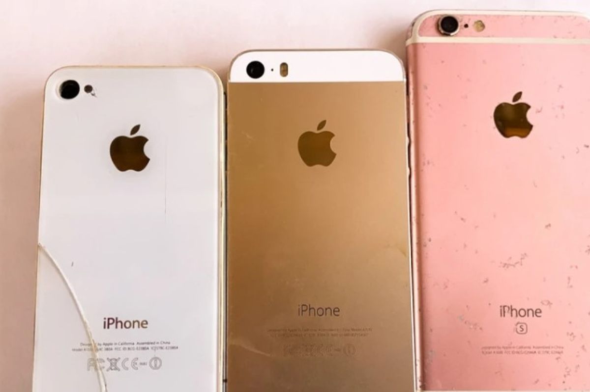 Edhe iPhone 12-vjeçar merr përditësim - dhe nuk është i vetmi Edhe iPhone 12-vjeçar merr përditësim - dhe nuk është i vetmi