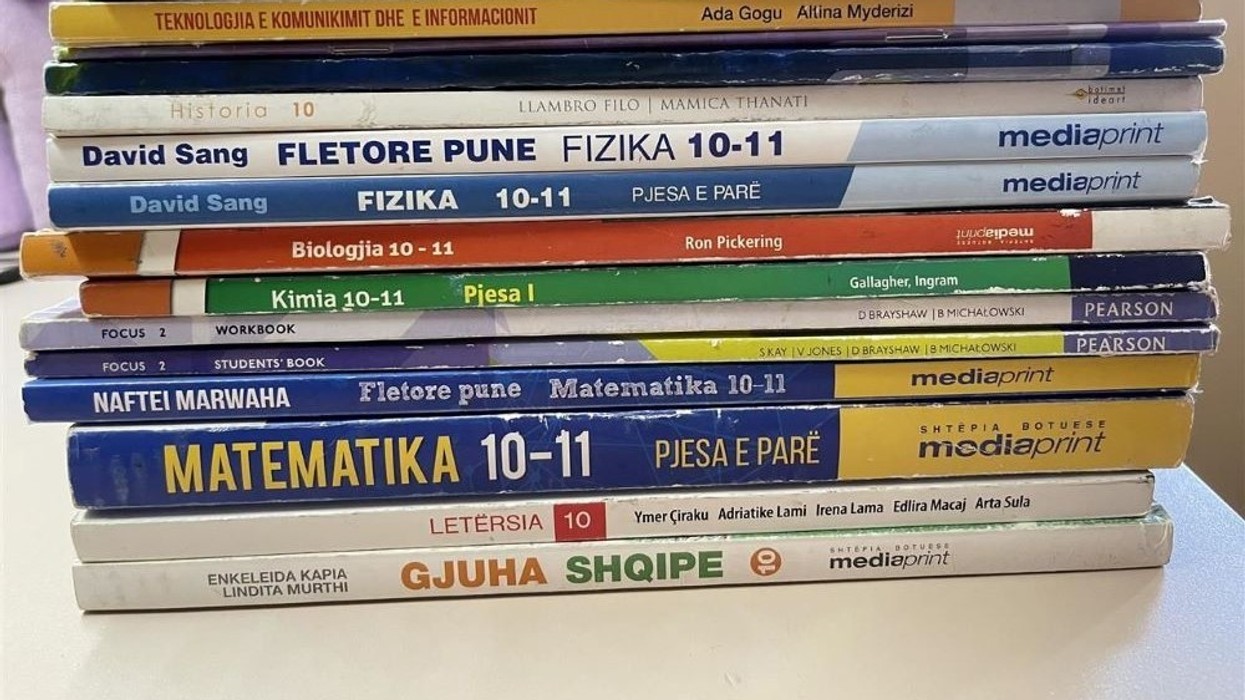 Pas një dekade, Shqipëria bën reformë në tekste shkollore