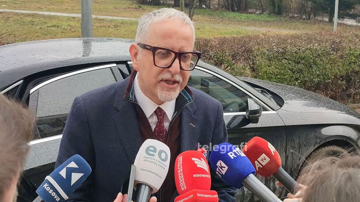 Vitia pranon që është intervistuar nga Prokuroria Speciale, nuk jep detaje Vitia pranon që është intervistuar nga Prokuroria Speciale, nuk jep detaje
