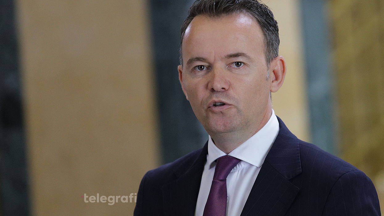 Pas intervistimit nga Prokuroria Speciale, reagon Peci