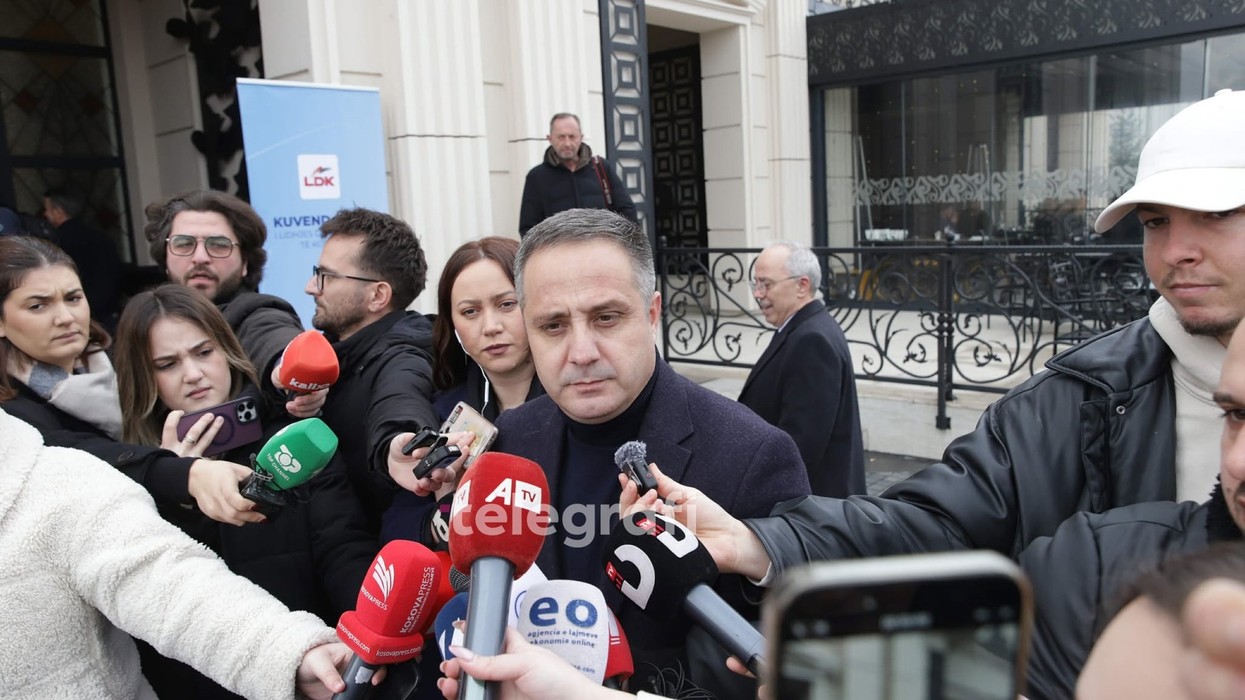 Selmanaj: Mungesa e një agjende të qartë nuk është shenjë e mirë - Avdullahu Hoti vlerë e madhe për LDK-në