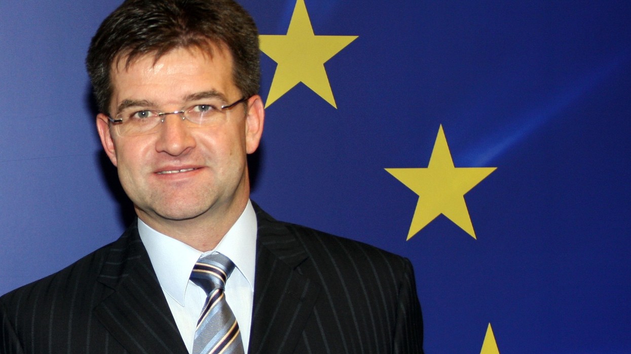 Lajçak jep dorëheqje pasi i doli emri në dosjen Epstein