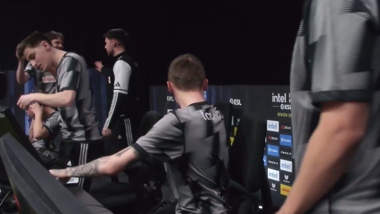 Fantastike: Fut me “krabeni” mposhtin ekipin e famshëm brazilian Furia