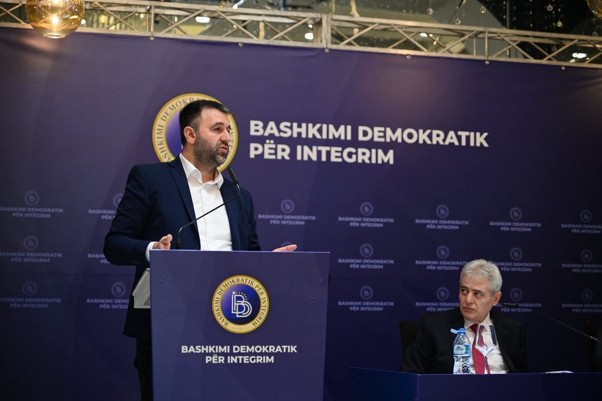 Deklarohet Hoxha pasi u emërua nënkryetar i BDI-së: Forca jonë është bashkimi Deklarohet Hoxha pasi u emërua nënkryetar i BDI-së: Forca jonë është bashkimi