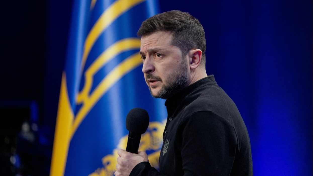 Zelensky njofton "aktivitete të rëndësishme në politikën e jashtme" në shkurt