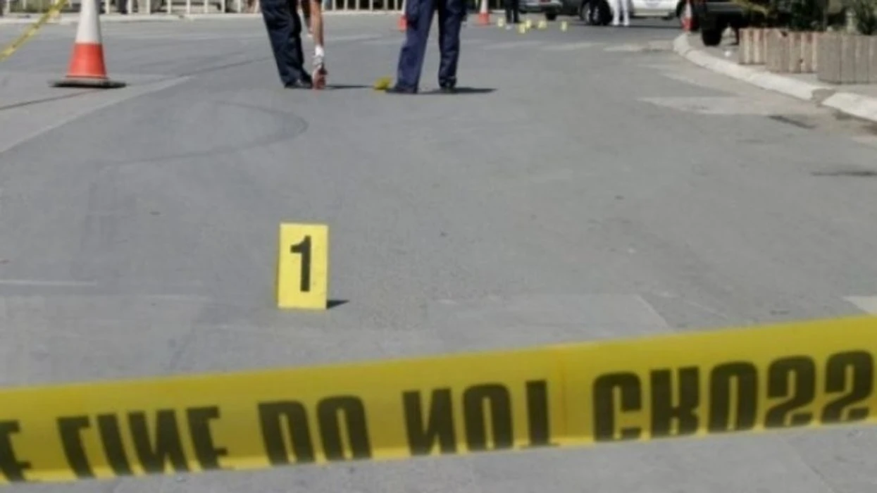 Aksident trafiku në Prishtinë, motoçiklisti godet zyrtarin policor