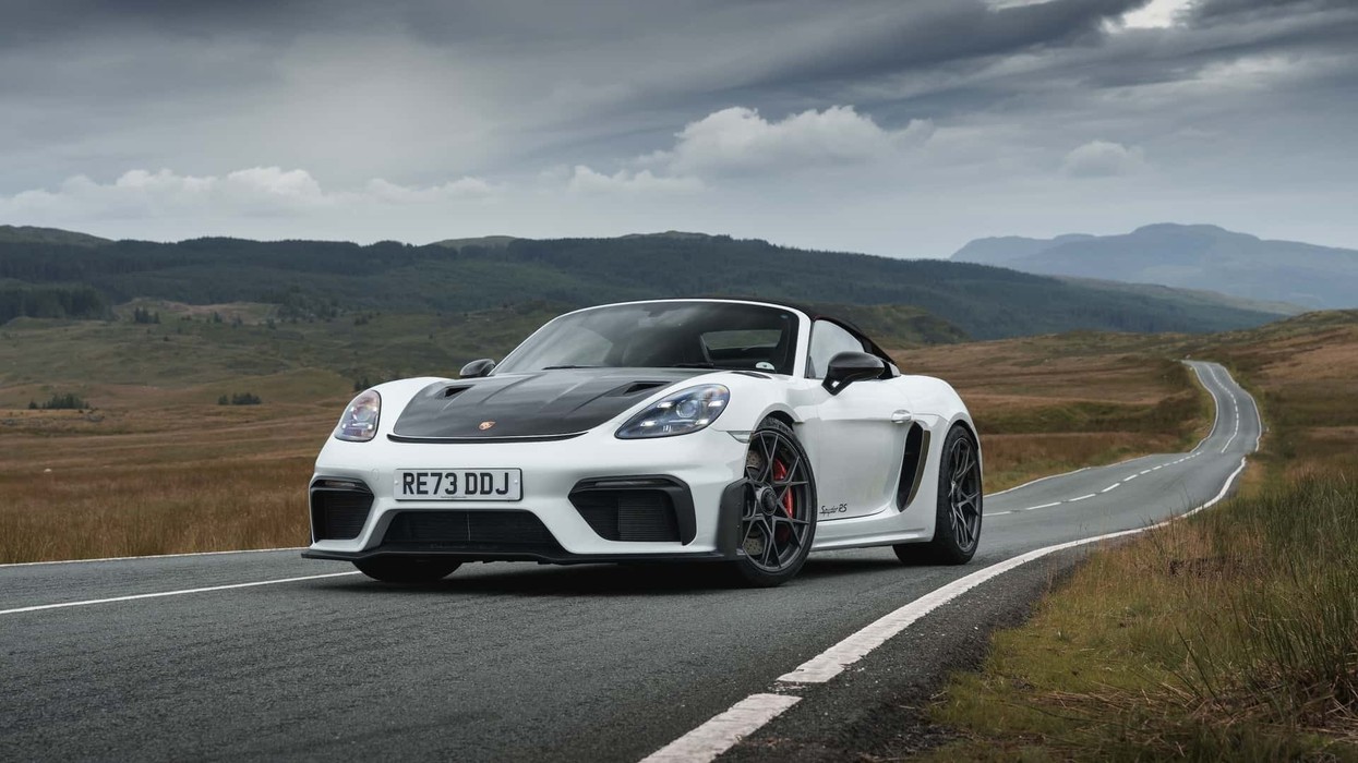 Porsche mund të heqë dorë nga makinat e saj sportive elektrike