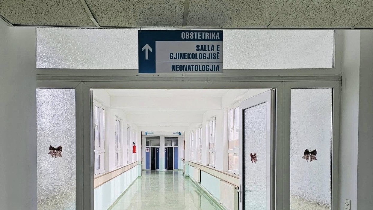 Mbi 1 500 lindje gjatë vitit 2025 në Spitalin e Gjakovës