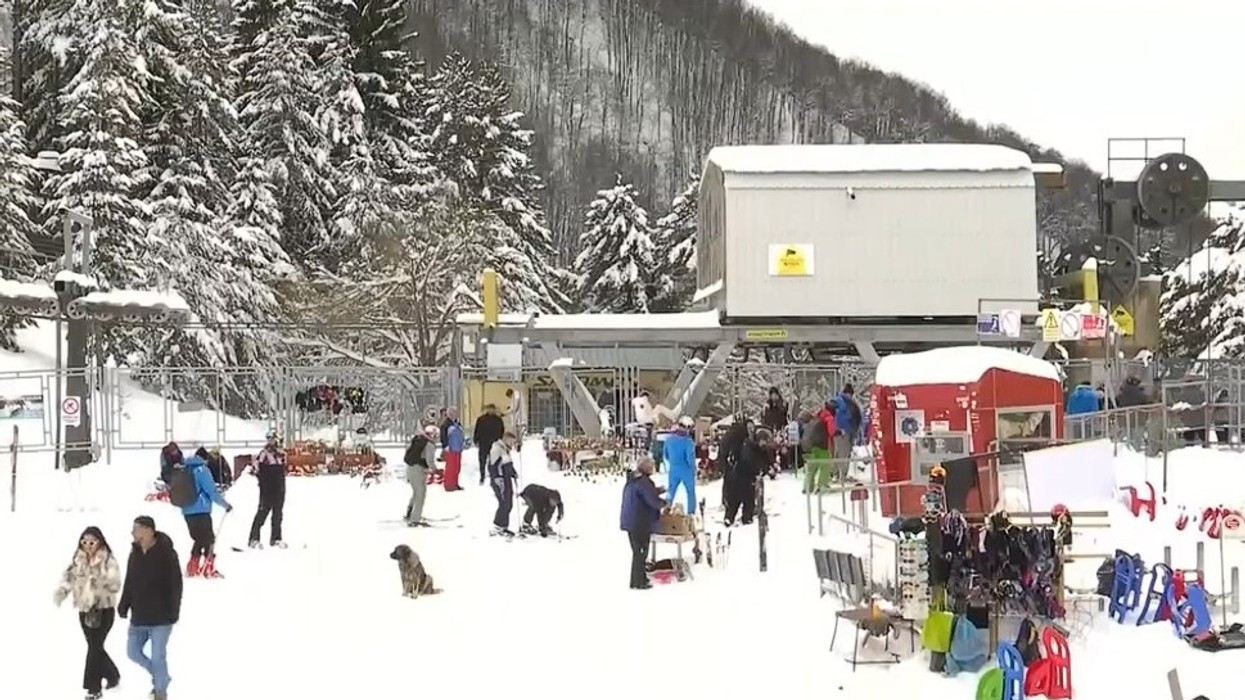 Turistët e huaj mahniten nga natyra, por ankohen për infrastrukturën e Brezovicës