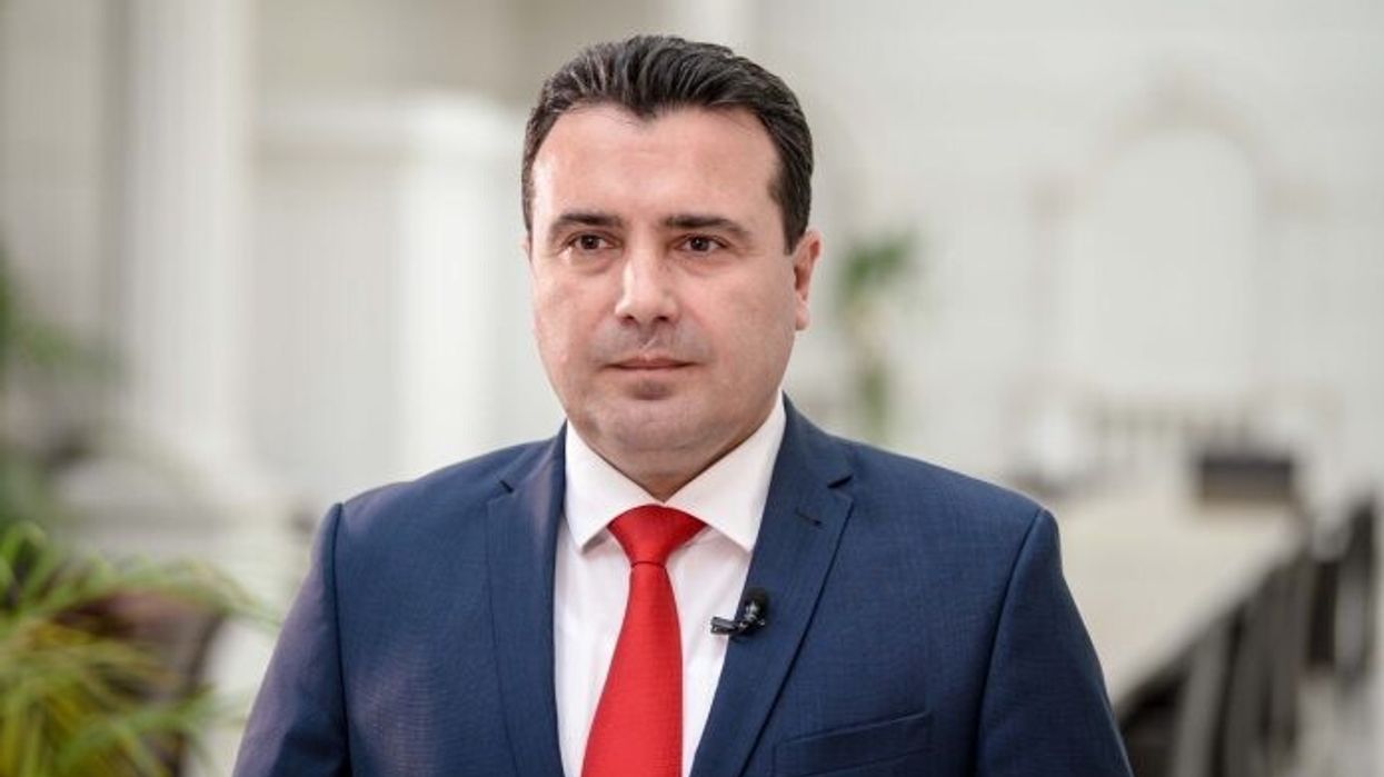 Zaev: Do ta padis OBRM-PDUKM-në dhe Petrushevskin për shpifje ndaj meje Zaev: Do ta padis OBRM-PDUKM-në dhe Petrushevskin për shpifje ndaj meje