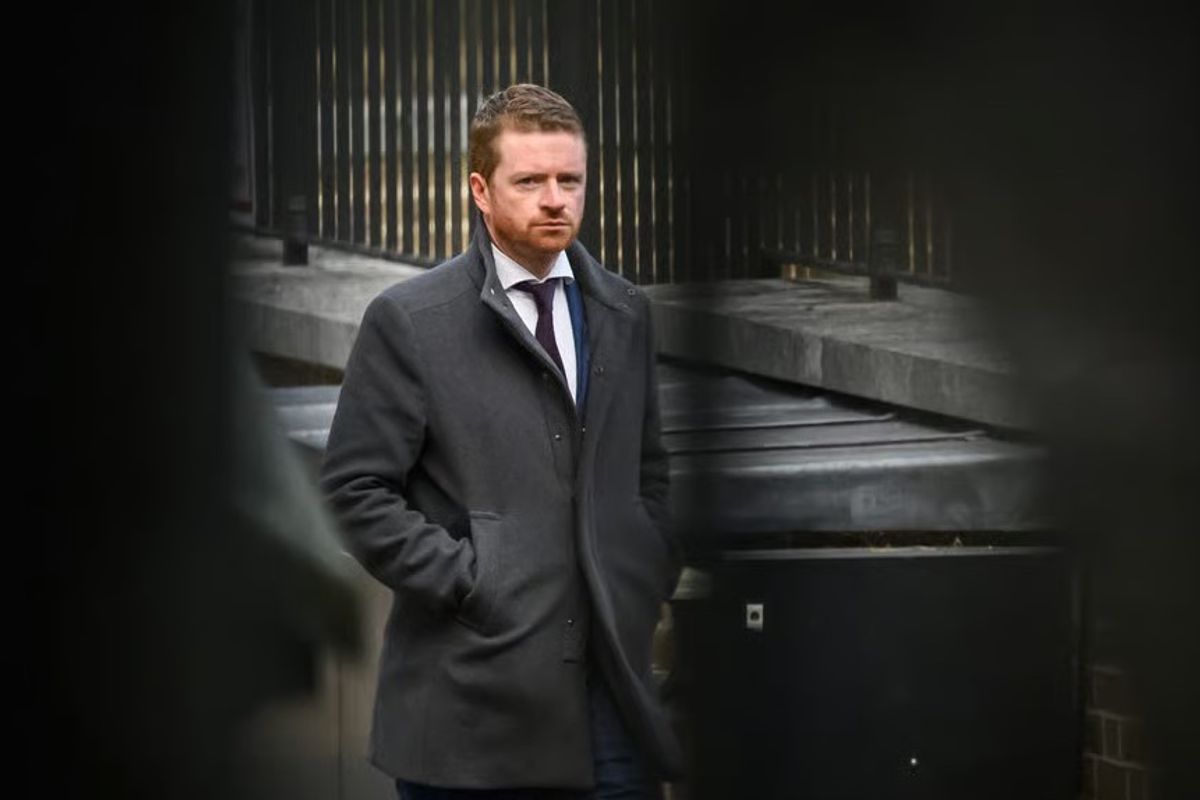 Shefi i kabinetit të kryeministrit britanik jep dorëheqjen mes skandalit të Mandelsonit lidhur me Epsteinin Shefi i kabinetit të kryeministrit britanik jep dorëheqjen mes skandalit të Mandelsonit lidhur me Epsteinin