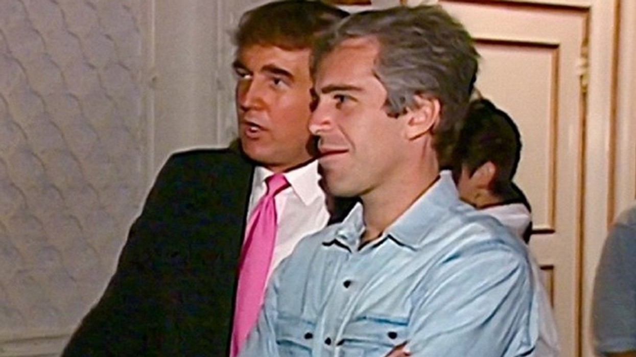 Shtëpia e Bardhë reagon pas pretendimeve se Trump kishte kontaktuar policinë për Epstein