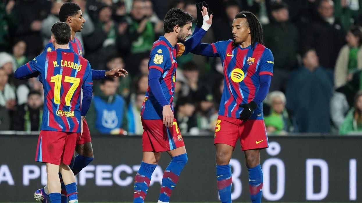 Mesfushori i Barcelonës po konsideron transferimin në Arabinë Saudite Mesfushori i Barcelonës po konsideron transferimin në Arabinë Saudite