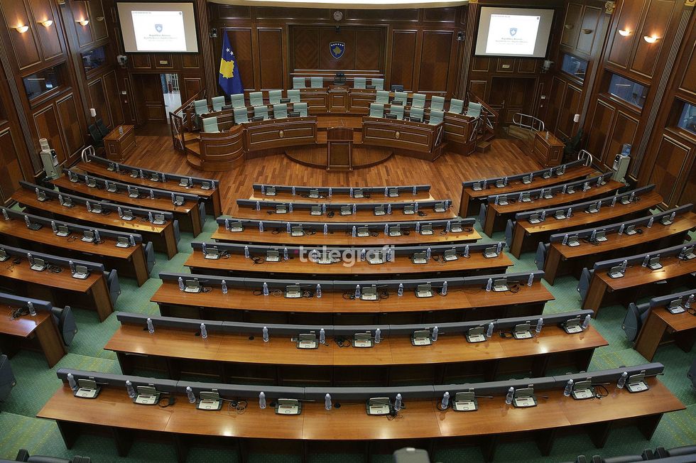 LIVE: Konstituimi i Kuvendit të Kosovës – pritet zgjedhja e kryetarit dhe nënkryetarëve