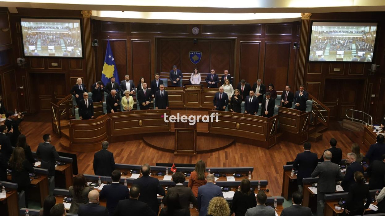 Betimi i deputetëve, zgjedhja e kryetares dhe nënkryetarëve të Kuvendit si dhe kabineti i ri qeveritar – gjithçka nga seanca e së mërkurës Betimi i deputetëve, zgjedhja e kryetares dhe nënkryetarëve të Kuvendit si dhe kabineti i ri qeveritar – gjithçka nga seanca e së mërkurës