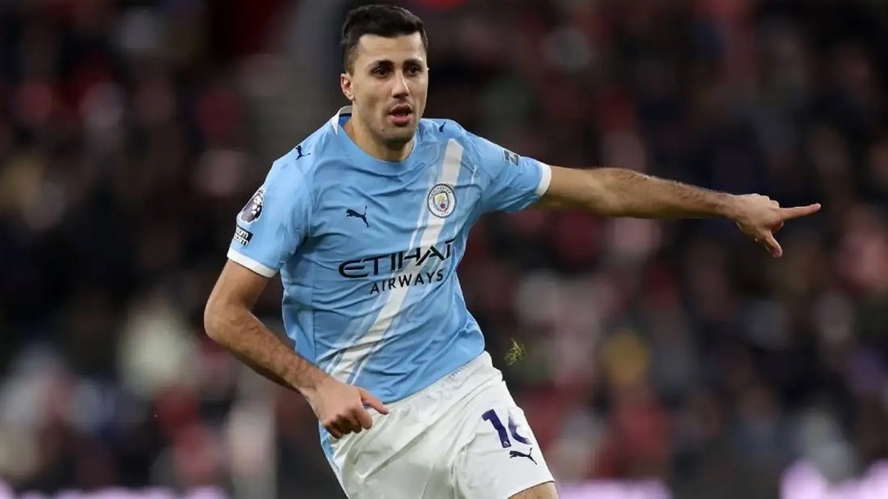 Babai i Rodrit flet për të ardhmen e yllit spanjoll mes thashethemeve që e lidhin me Real Madridin