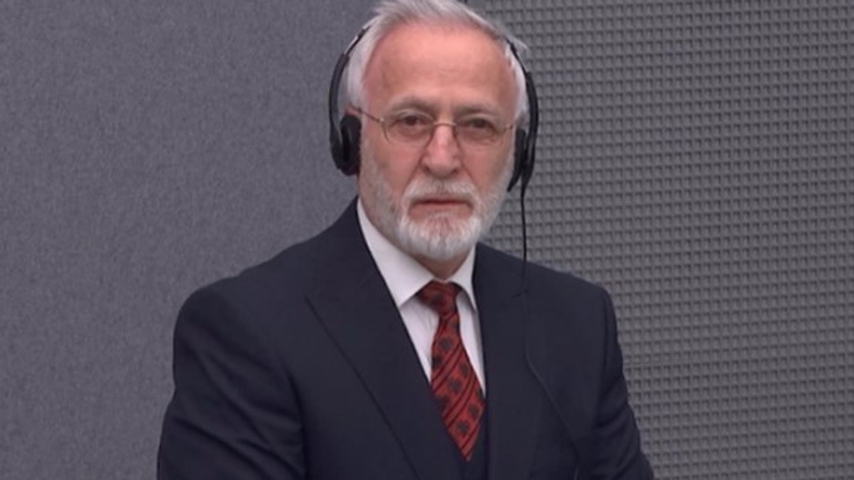 Mbrojtja e Jakup Krasniqit vazhdon deklaratën përmbyllëse në Hagë