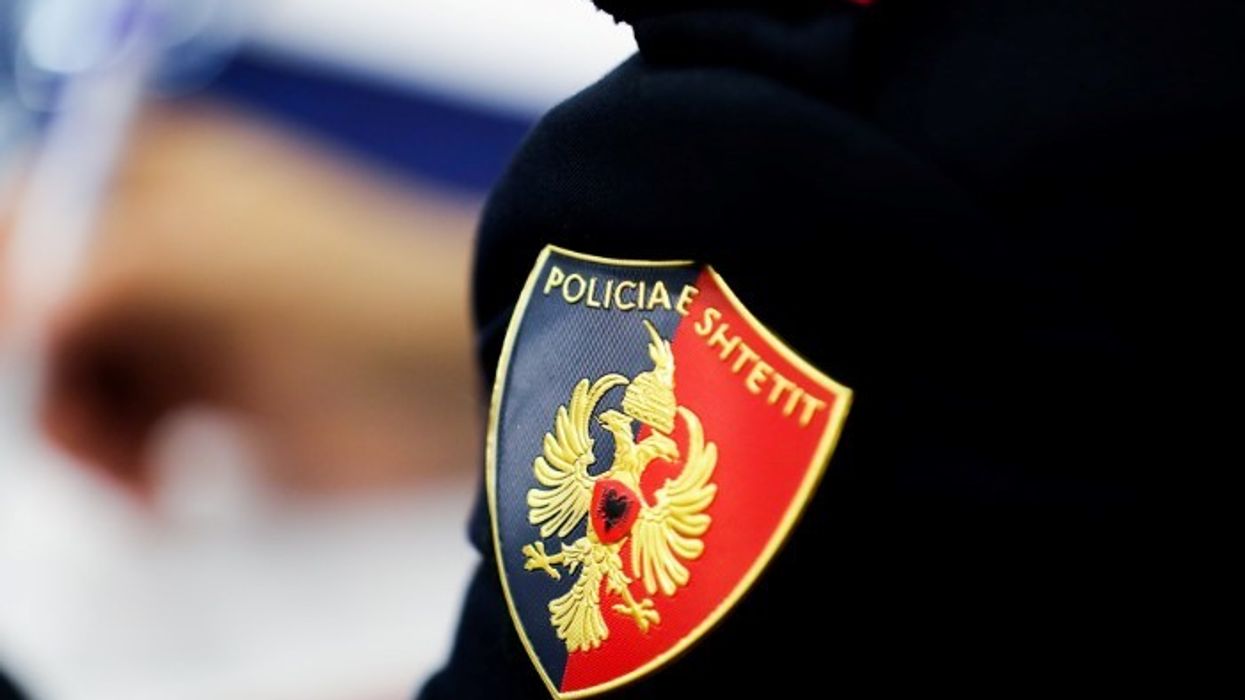 Përdhunimi i 12-vjeçares në Pogradec, ADN e fetusit vërteton se është abuzuar dhe lënë shtatzënë nga i moshuari Përdhunimi i 12-vjeçares në Pogradec, ADN e fetusit vërteton se është abuzuar dhe lënë shtatzënë nga i moshuari