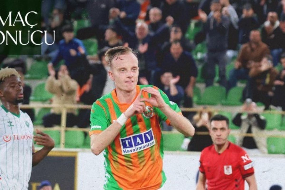 Florent Hadërgjonaj vazhdon formën fantastike te Alanyaspori, shënon dhe ia fiton pikët e plota kundër Konyaspor Florent Hadërgjonaj vazhdon formën fantastike te Alanyaspori, shënon dhe ia fiton pikët e plota kundër Konyaspor