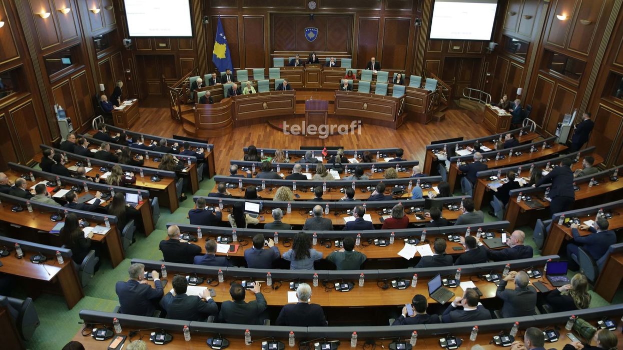 Debat mes grupeve parlamentare për buxhetin, opozita kritikon urgjencën dhe mungesën e reflektimit të premtimeve Debat mes grupeve parlamentare për buxhetin, opozita kritikon urgjencën dhe mungesën e reflektimit të premtimeve